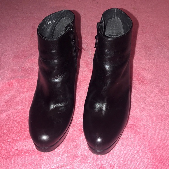 Stuart Weitzman Black Ankle Booties - Picture 2 of 7